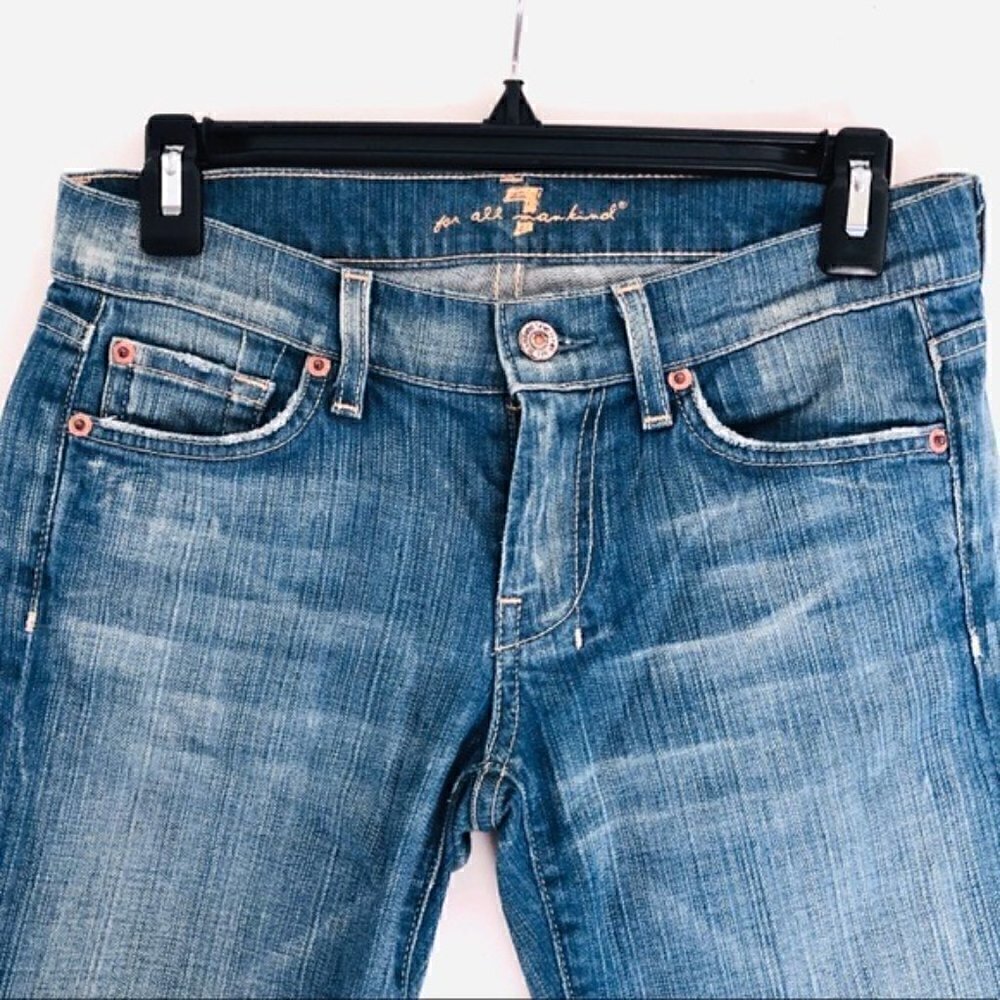 7 For All Mankind Capri Jeans 25 Dojo Cropped Distressed Medium Blue Vacation - Picture 8 of 14